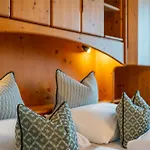 Wander- Und Wellnesshotel Kanzler 3*