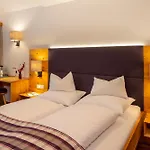 Wander- Und Wellnesshotel Kanzler Hotel 3*