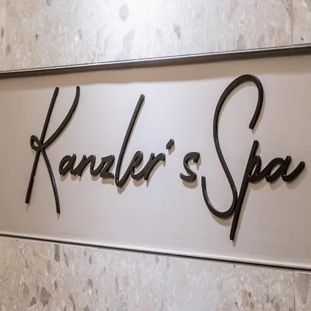 Wander- Und Wellnesshotel Kanzler Отель Бад-Миттерндорф