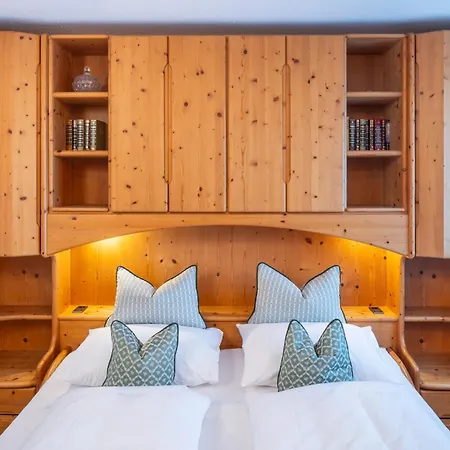 Отель Wander- Und Wellnesshotel Kanzler Бад-Миттерндорф