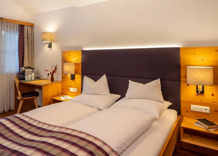 Wander- Und Wellnesshotel Kanzler Отель 3*