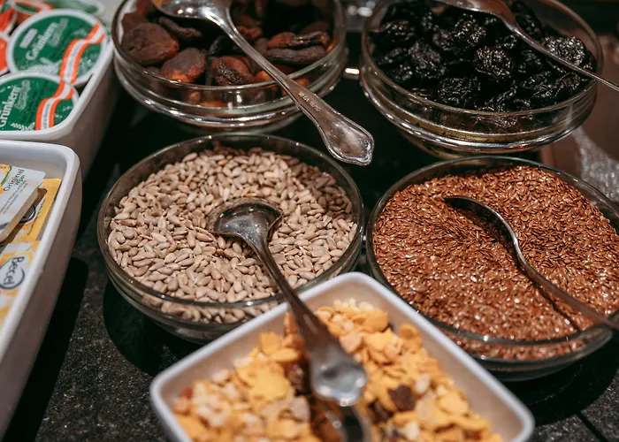 Отель Wander- Und Wellnesshotel Kanzler Бад-Миттерндорф